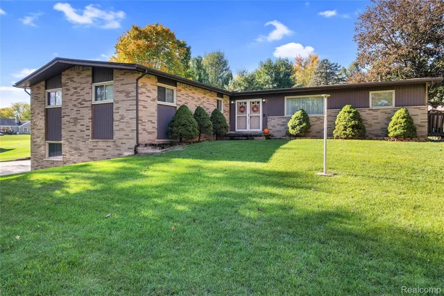 8300 Lawrence Ave, Ypsilanti, MI 48197