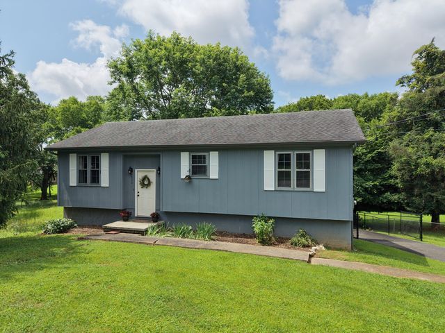 3504 Bahama Dr, Hopkinsville, KY 42240