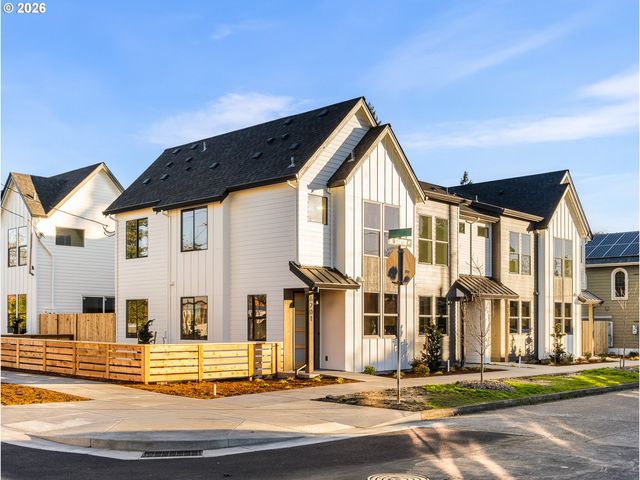 2892 NE 61st Ave, Portland, OR 97213