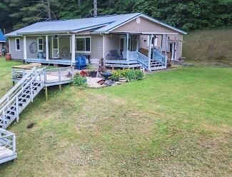1998 Little Lick Frk, East Point, KY 41216