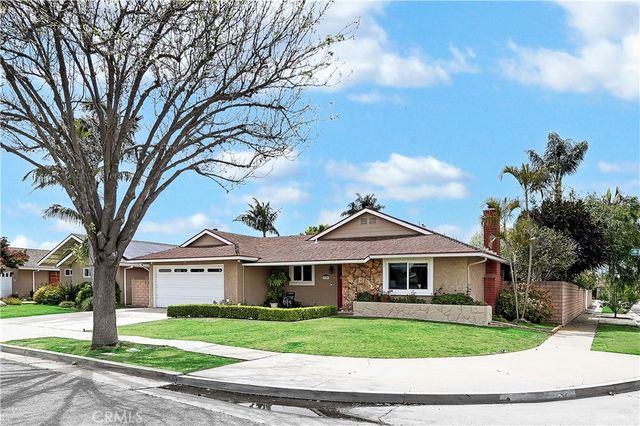 17797 Elm St, Fountain Valley, CA 92708