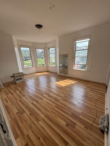 357 Harral Ave #1, Bridgeport, CT 06604