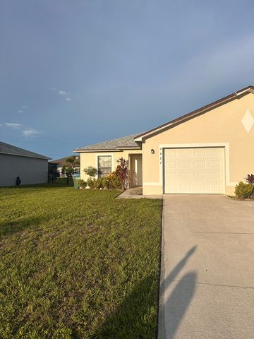 4427 SW 9th Ave, Cape Coral, FL 33914