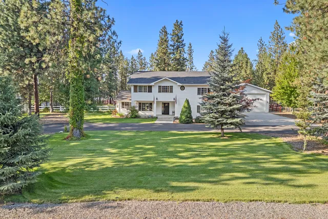 16825 N  Wylie Dr, Nine Mile Falls, WA 99026