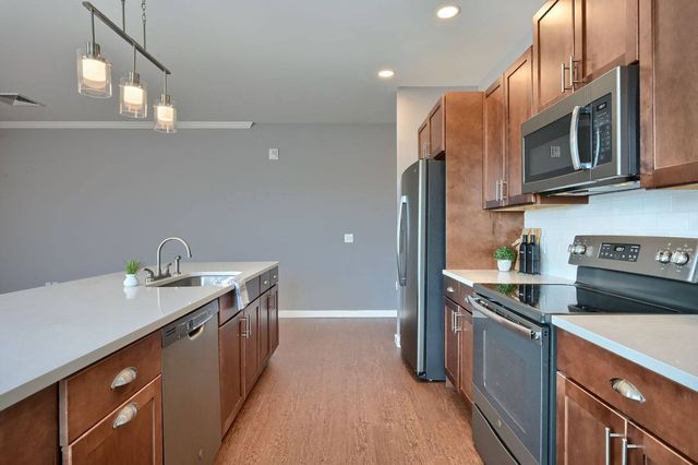 20 House Ave #209, Camp Hill, PA 17011