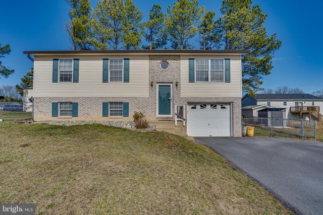 55 Towerview Dr, Martinsburg, WV 25404