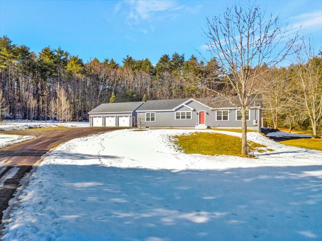 208 North Hunts Meadow Road, Whitefield, ME 04353