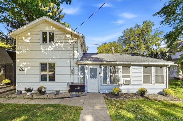 3628 Crittenden Rd, Alden, NY 14004