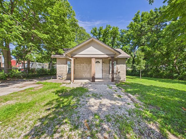 1875 S  Coy St, Kansas City, KS 66103