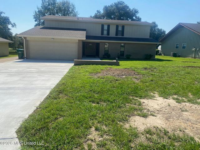 6838 Hilo St, Diamondhead, MS 39525