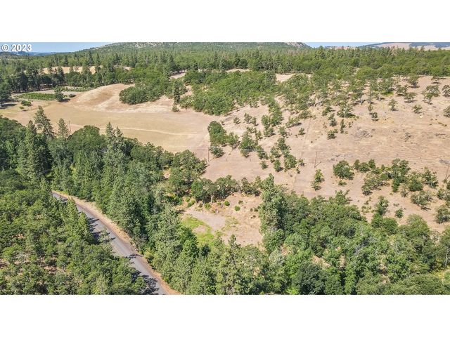 3673 Browns Creek Rd, The Dalles, OR 97058