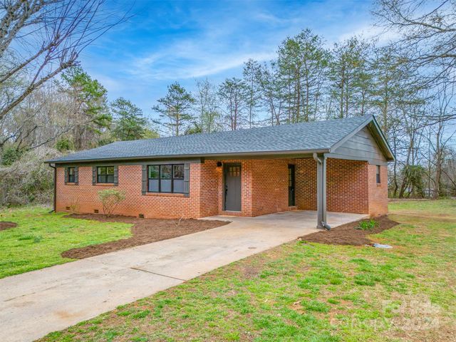 684 Old Wagy Rd, Forest City, NC 28043
