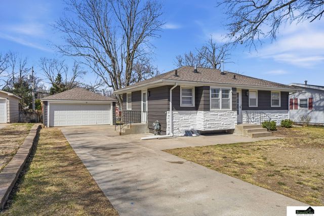 201 S  53rd St, Lincoln, NE 68510