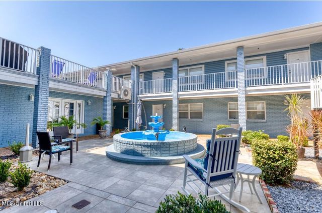 1282 Beach Blvd #209, Biloxi, MS 39530