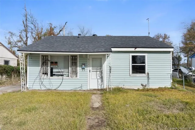 2421 9th St, Lake Charles, LA 70601