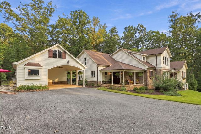 977 Windy Ridge Rd, Chapel Hill, NC 27517