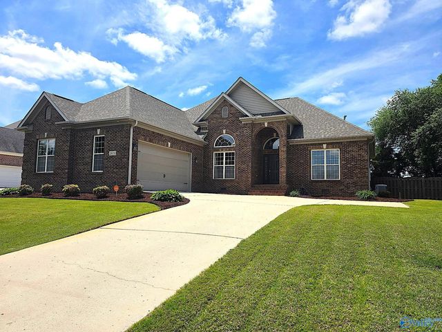 26031 Apple Orchard Ln, Athens, AL 35613