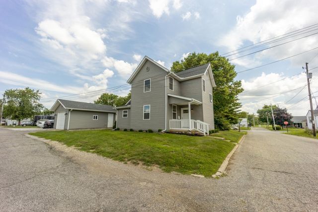 24 4th Ave, Mount Sterling, OH 43143
