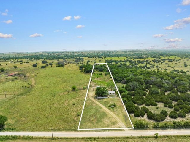 1988 County Road 3505, Valley Mills, TX 76689