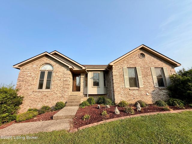 354 Deacon Trace Rd, Taylorsville, KY 40071