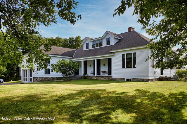 60 Blueberry Lane, Austerlitz, NY 12017