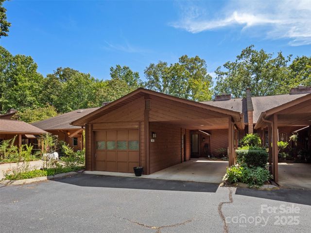 507 Woodfield Dr, Asheville, NC 28803