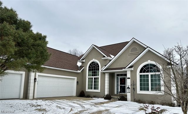 4417 Woodlake Trl, Wooster, OH 44691