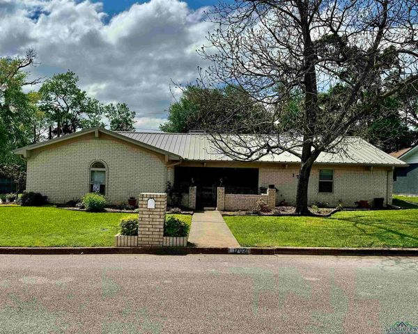 1702 Rayford Rd, Henderson, TX 75654