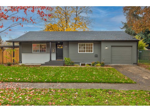 445 W  Exeter St, Gladstone, OR 97027