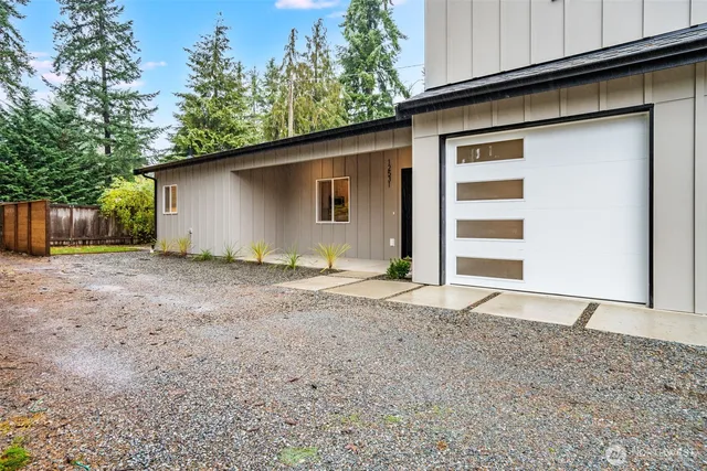 12531 25th Avenue NE Unit A, Seattle, WA 98125