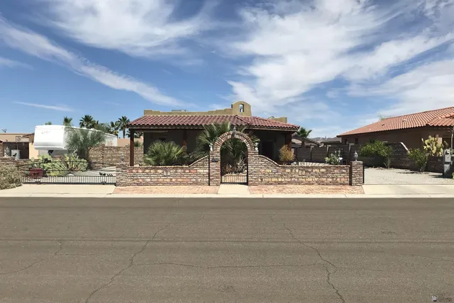 14780 E  49th Dr, Yuma, AZ 85367