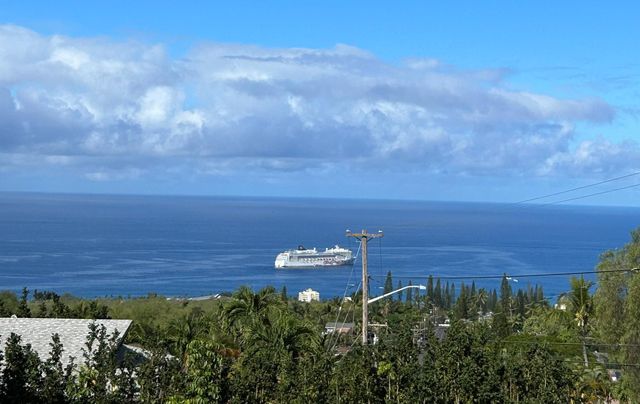 75-410 Hoene St, Kailua Kona, HI 96740