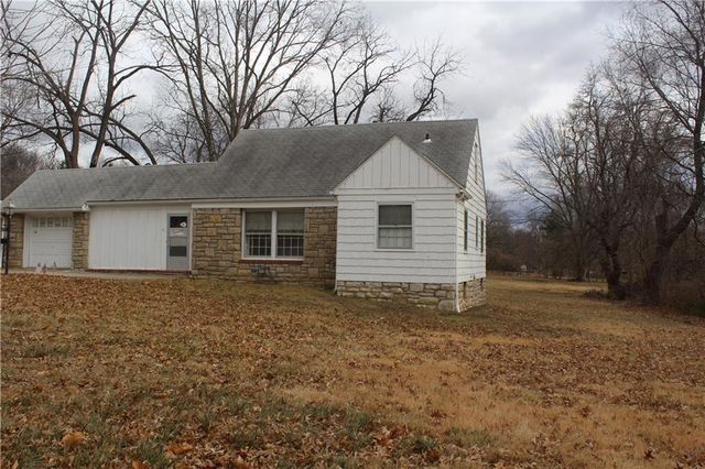 10831 Holmes Rd, Kansas City, MO 64131
