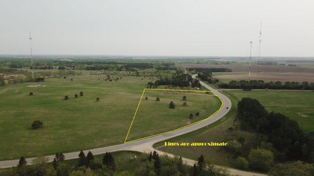 46730 County Highway 54, Ottertail, MN 56571