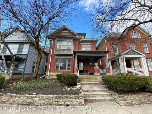 48 1/2 Starr Ave, Columbus, OH 43201