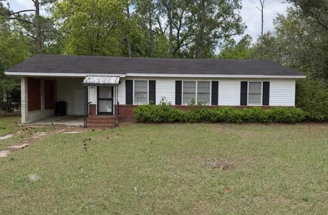 2129 E  Central Ave, Moultrie, GA 31788
