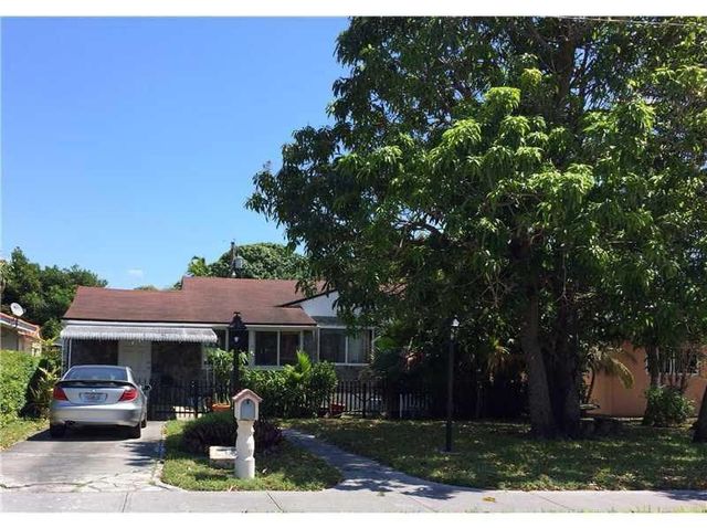 73 Ludlam Dr, Miami Springs, FL 33166