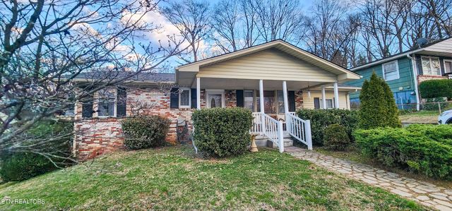2306 Chillicothe St, Knoxville, TN 37921