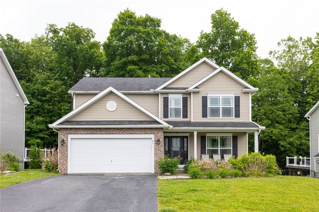 83 Southend Sq, West Henrietta, NY 14586