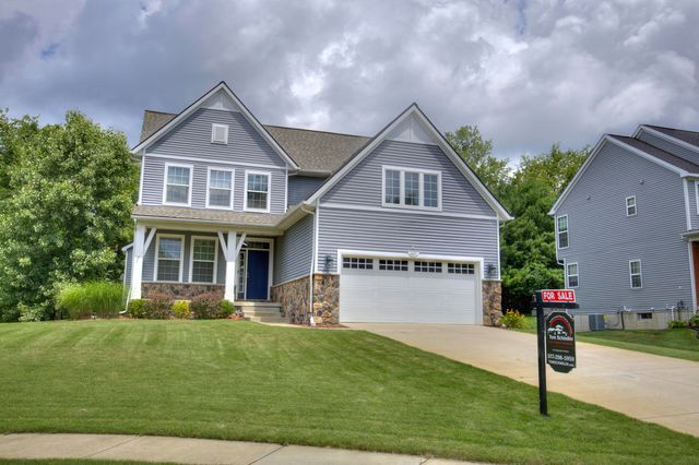 4070 Magnolia Pkwy, Jackson, MI 49201