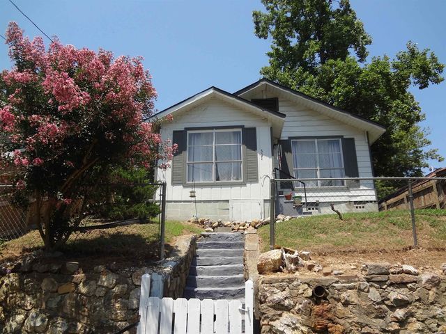 301 Mineral St, Hot Springs, AR 71901