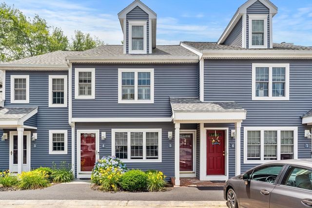 5 Hobart Ln #5, Rockland, MA 02370