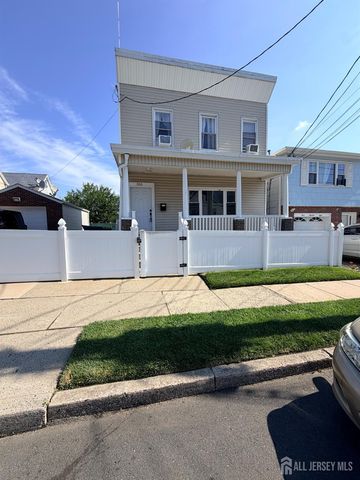 612 Johnstone St #310, Perth Amboy, NJ 08861