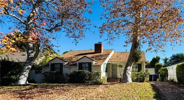 5042 Stern Ave, Sherman Oaks, CA 91423