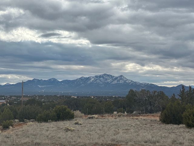 24 Pueblo Rd, Santa Fe, NM 87508
