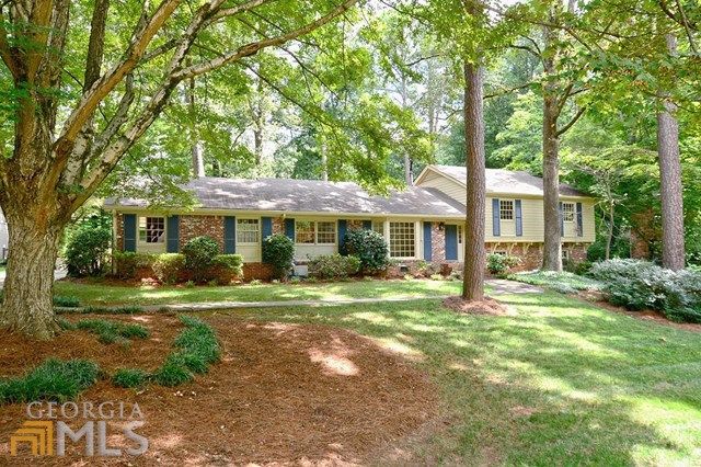 1638 Rainier Falls Dr, Atlanta, GA 30329