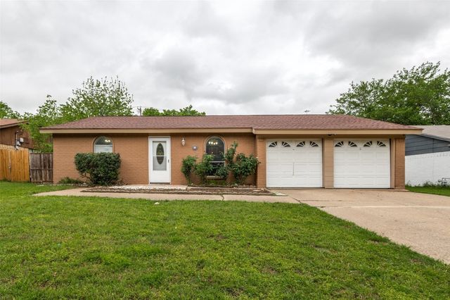 1602 Homemaker Hills Dr, Arlington, TX 76010