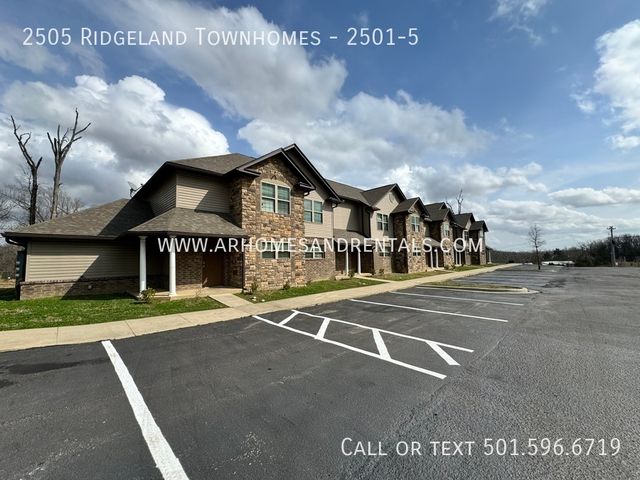 2505 Ridgeland Townhomes #2501-5, Pocahontas, AR 72455