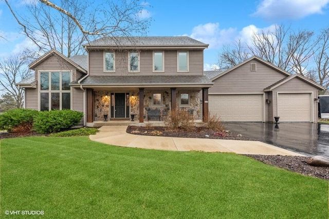 3225 East Elm ROAD, Oak Creek, WI 53154