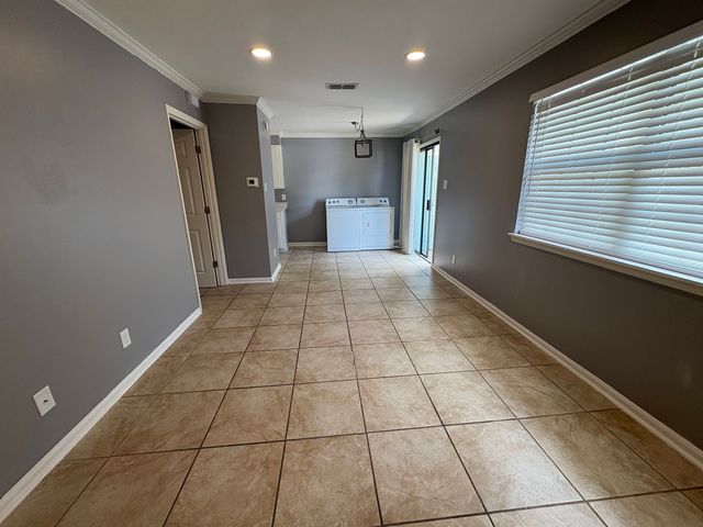 402 E  Evans St, Bainbridge, GA 39819